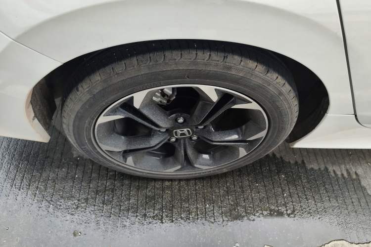 Used Honda Civic 2022 240TURBO CVT Dynamic Edition Exterior 5