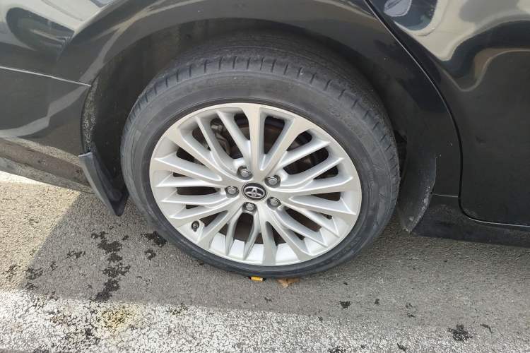 Used Toyota Camry 2018 2.5G Luxury Edition
