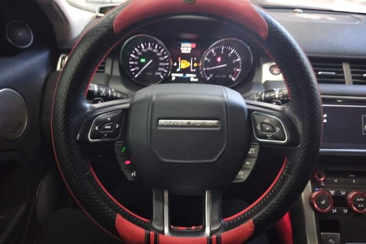 Used Land Rover Range Evoque 2013 2.0T 5-Door Yaozhen Edition Steering Wheel