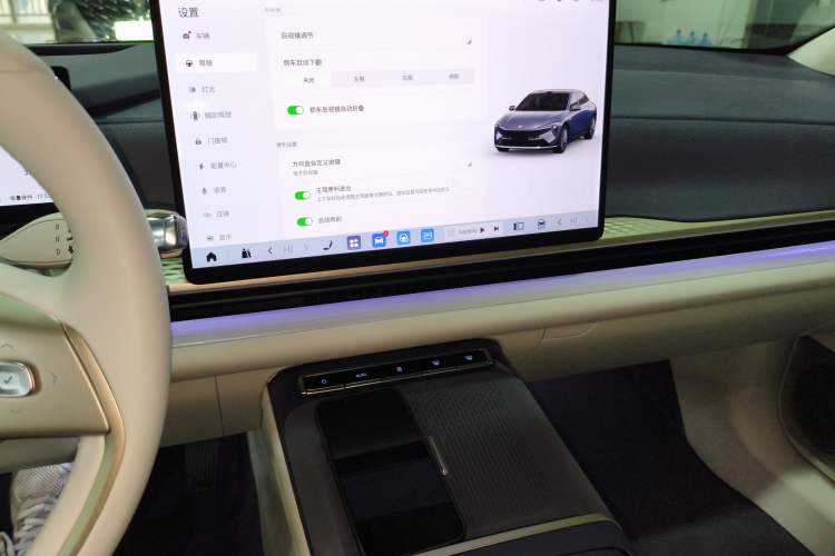 Used Buick L7 2025 Model Aivia Audio And AC Panel