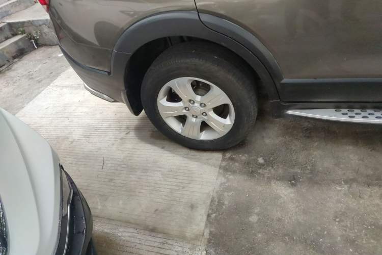 Used Chevrolet Captiva 2015 2.4L Two-Wheel Drive Urban Version 7 Seats