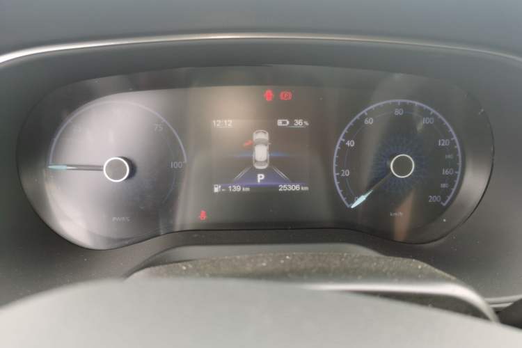 Used Hongqi E-QM5 2023 Base Travel Edition Instrument Cluster