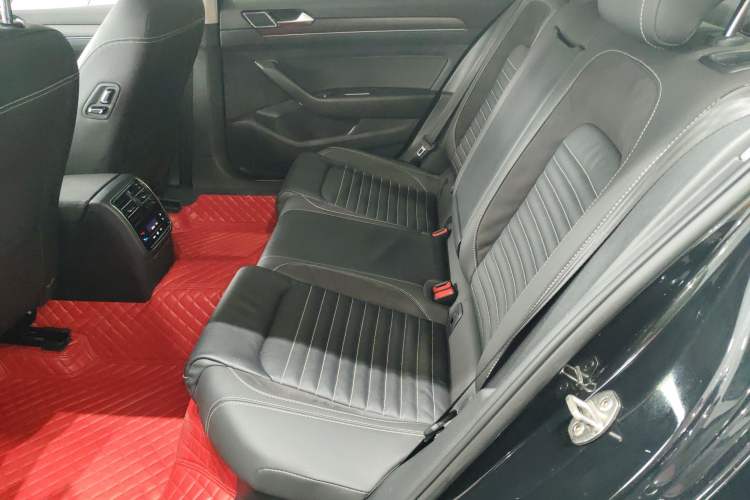 Used Volkswagen Magotan 2020 330TSI DSG Leading Model Left Rear Seat