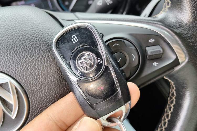 Used Buick Envision 2017 20T Two-Wheel Drive Elite Version
