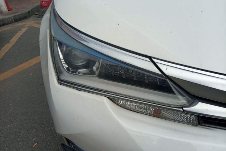 Used Toyota Corolla 2018 Dual-Engine 1.8L E-CVT Smart Edition