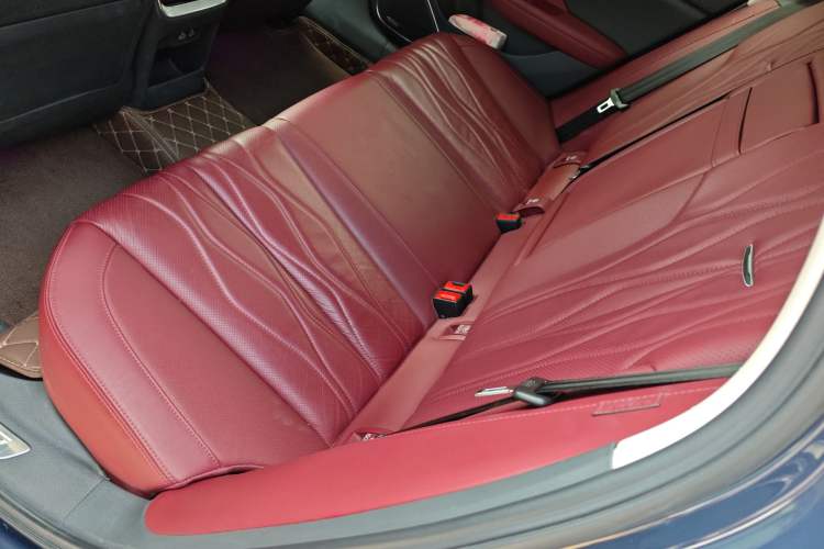 Used Hongqi H5 2023 2.0T Automatic Smart Connect Flagship Edition