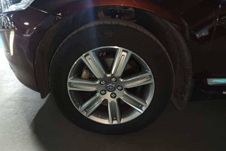 Used Volvo XC60 2016 T5 AWD Zhiyuan Edition
