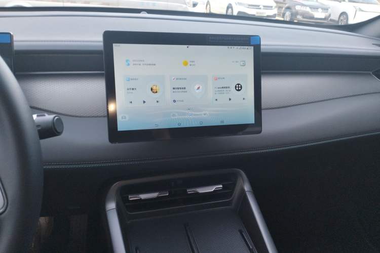 Used BYD Qin PLUS 2025 DM-i Smart Drive 55KM Leading Model