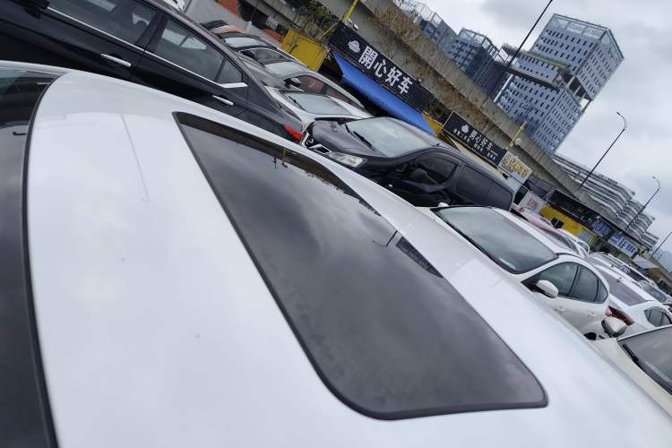 Used Chevrolet Malibu 2018 530T Automatic Luxury Edition Roof