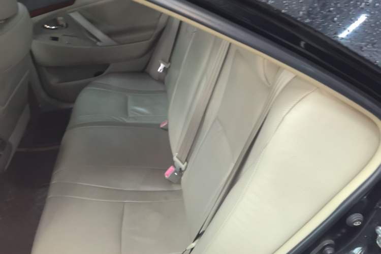 Used Toyota Camry 2013 200G Classic Luxury Edition