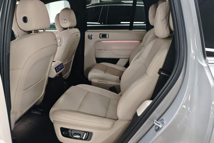 Used Li Auto L8 2025 Ultra Smart Refreshed Edition