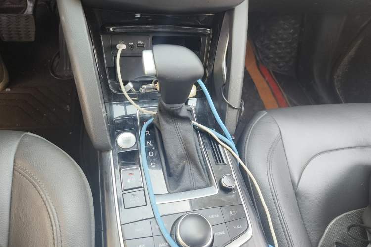 Used BORGWARD BX7 2018 28T Front-Wheel Drive Quality Enjoyment Version 5 Seats China VI Emission Standard
