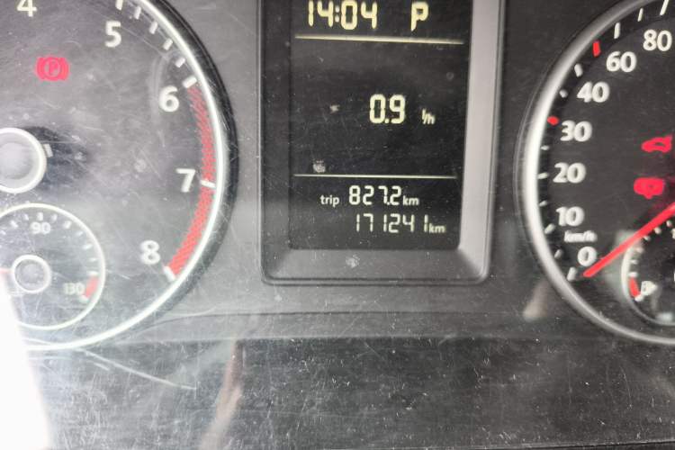 Used Volkswagen Touran 2013 1.4T DSG Comfort Edition 5-Seater
