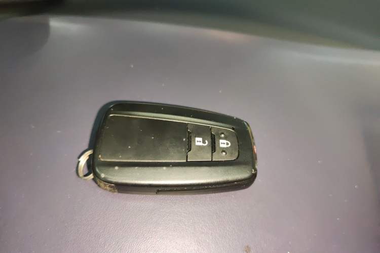 Used Toyota C-HR 2023 2.0L Luxury Edition
