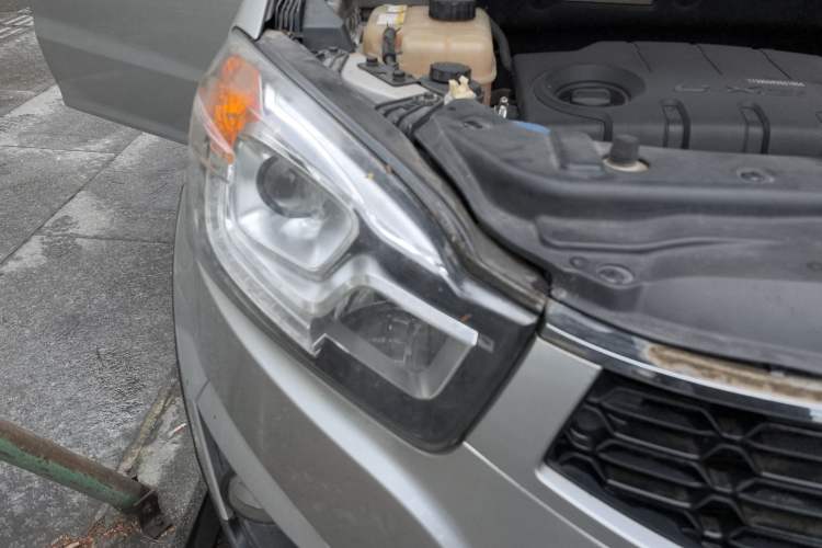 Used SsangYong Korando 2014 2.0L Gasoline Two-Wheel Drive Automatic Luxury Navigation Edition
