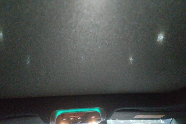 Used Mercedes-Benz GLC 2024 GLC 260 L 4MATIC Dynamic Edition 5-seater Headliner