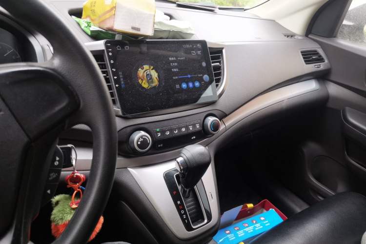 Used Honda CR-V 2012 2.0L two-wheel drive urban version
