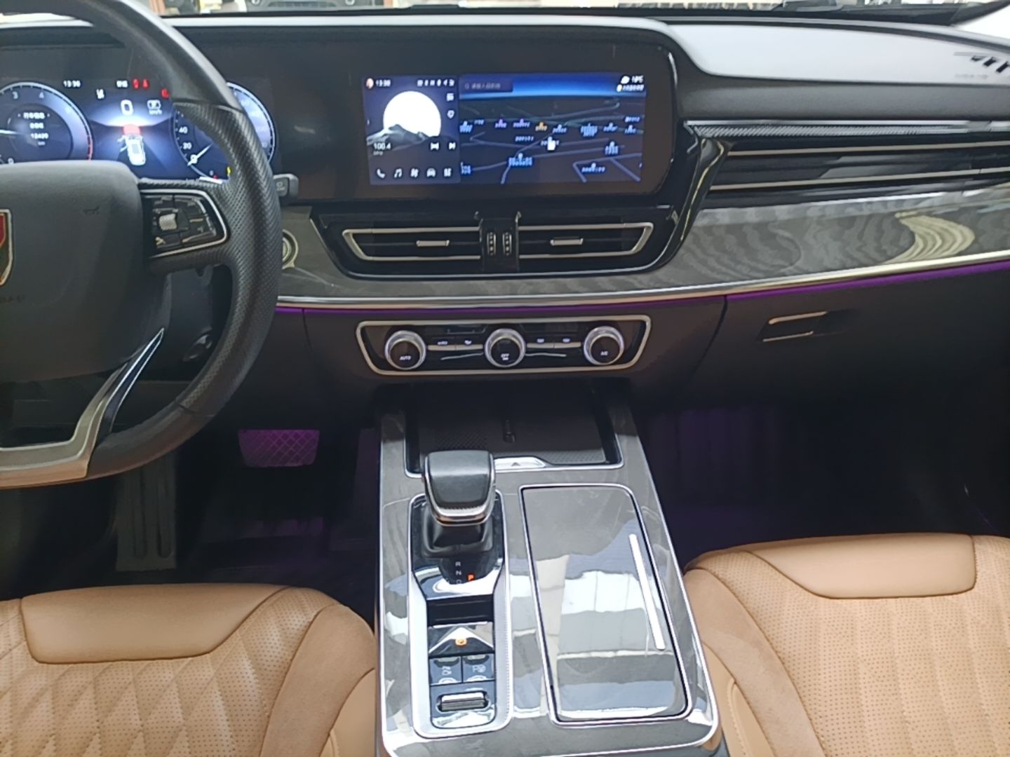 Hongqi HS5 2023 2.0T Four-Wheel Drive Flagship Pro Edition - Chinese Trim Ling — снимка 15