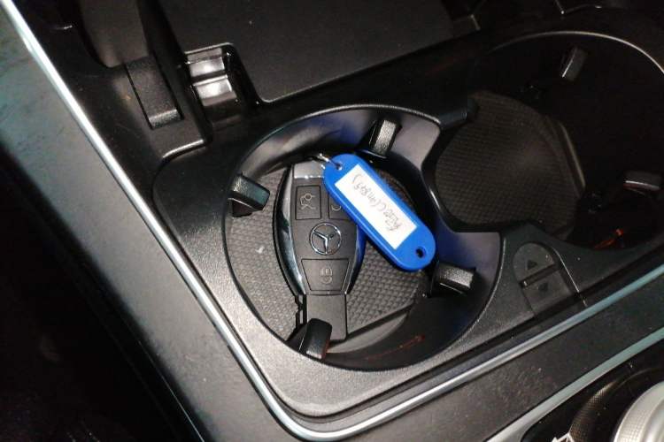 Used Mercedes-Benz C-Class 2018 C 200 L Sport Edition Vehicle Key