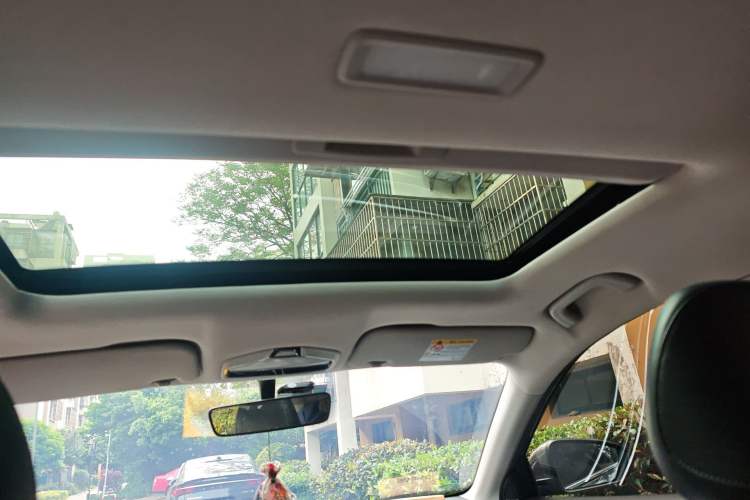 Used Geely Auto Emgrand 2022 4th Generation 1.5L CVT Luxury Model
