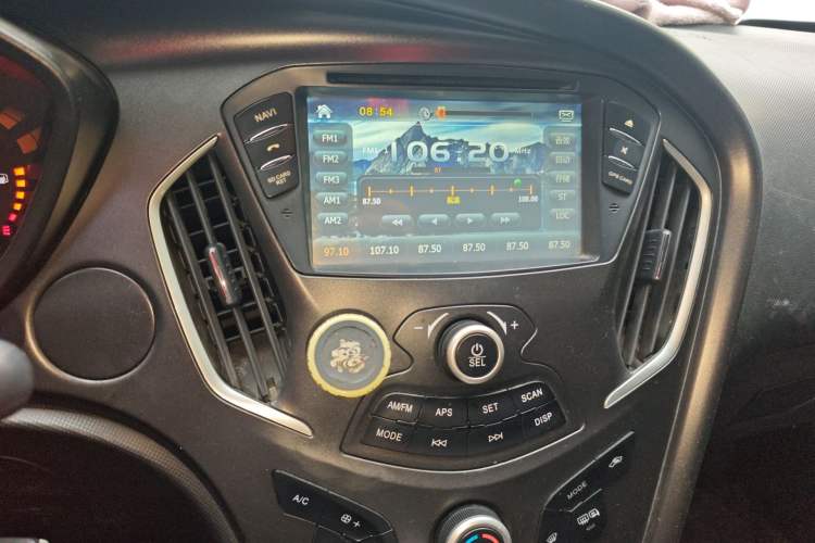 Used GAC Trumpchi GA3 2013 1.6L Automatic Luxury ESP Version
