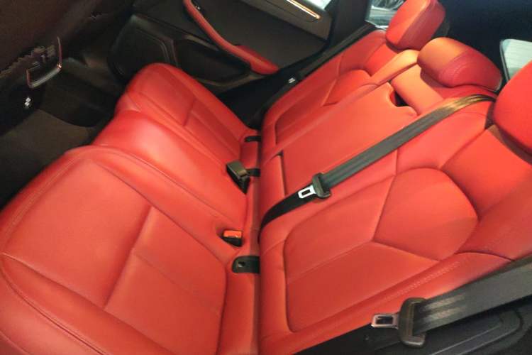 Used Porsche Macan 2020 Macan 2.0T
