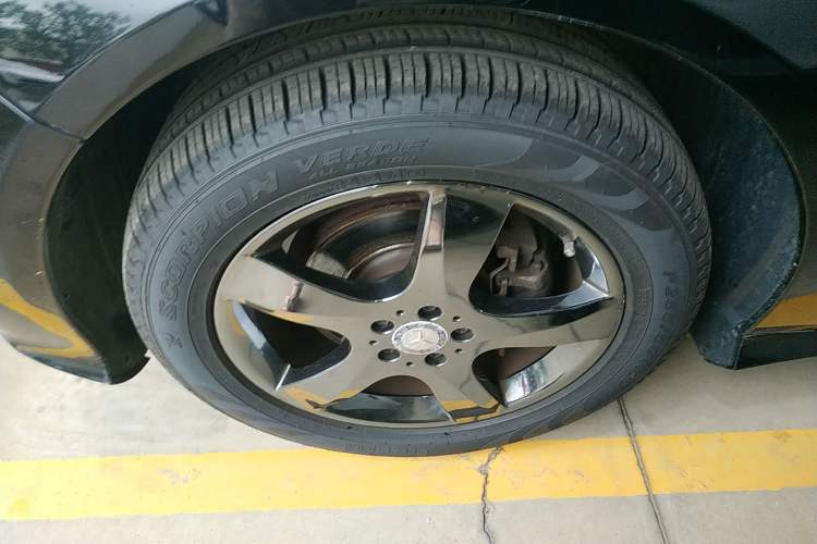 Used Mercedes-Benz R-Class 2014 R 320 4MATIC Business Model