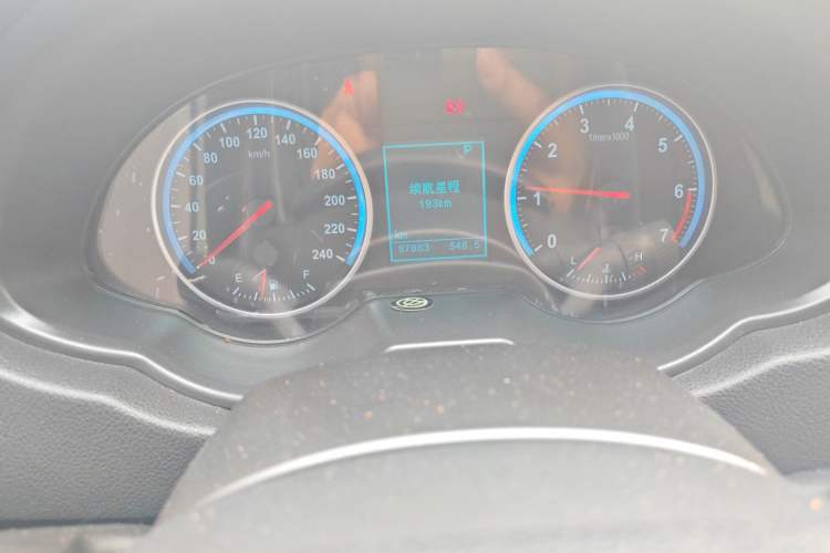 Used Brilliance V5 2014 1.5T Automatic Two-Wheel Drive Sport Model Instrument Cluster