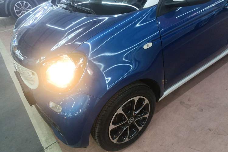 Used smart forfour 2016 1.0L 52 kW Passion Edition