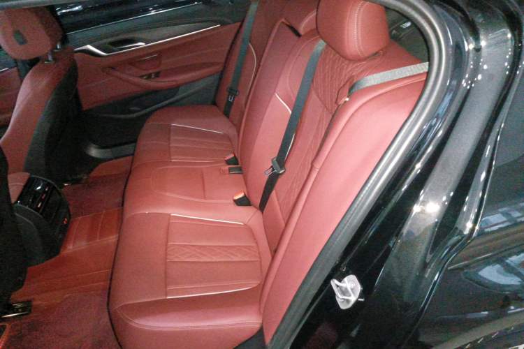 Used BMW 5 Series 2022 Second Facelift 530Li Leading Edition M Sport Package