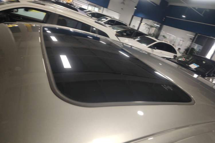 Used Lexus ES 2023 200 Excellence Edition
