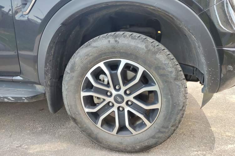 Used Ford Ranger 2023 Trailblazer 4x4 Automatic Version – Gasoline Right Front Wheel Hub