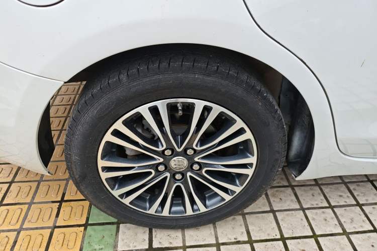 Used Buick GT 2017 15N Automatic Deluxe Edition
