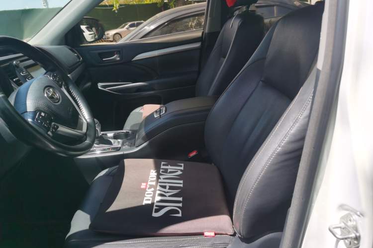 Used Toyota Highlander 2017 2.0T Four-Wheel Drive Luxury Edition 7 Seats
