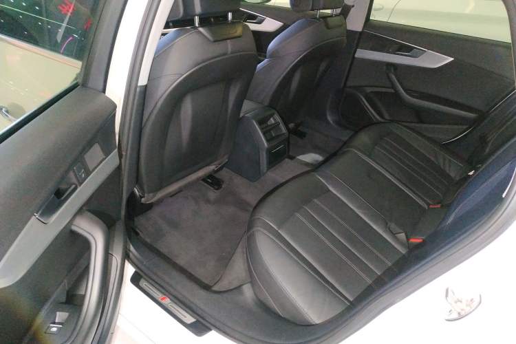 Used Audi A4L 2020 40 TFSI Fashion Dynamic Model Left Rear Seat