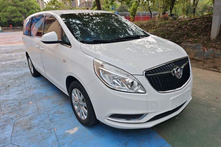 Used Buick GL8 2017 25S Comfort Version China V Standard Front Right 45 Deg