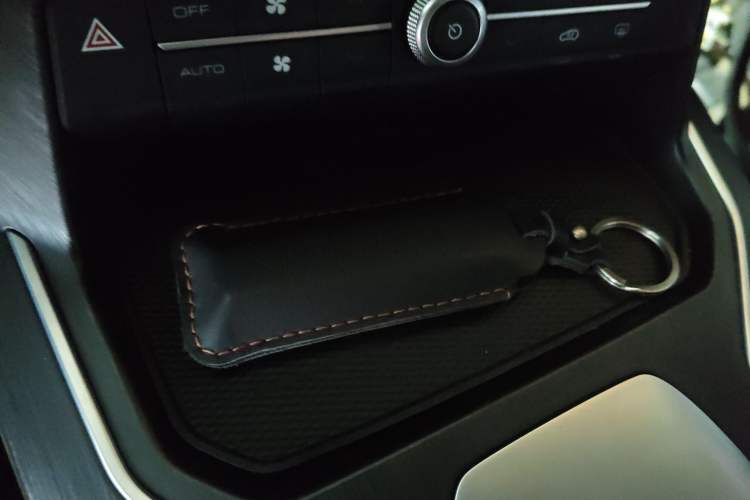 Used Wey VV5 2021 1.5T Two-Wheel Drive Smart Pioneer
