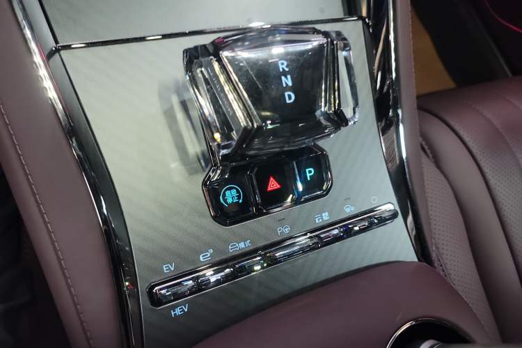 Used Denza Z9GT 2024 1100 Four-Wheel Drive Ultra Version