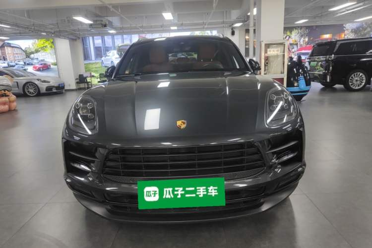 Used Porsche Macan 2021 Macan 2.0T Front