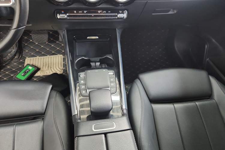 Used Mercedes-Benz GLB 2020 Updated GLB 200 Dynamic Edition