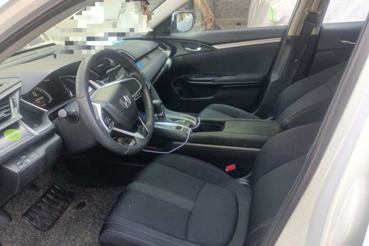 Used Honda Civic 2016 220TURBO CVT Luxury Edition Left Front Seat