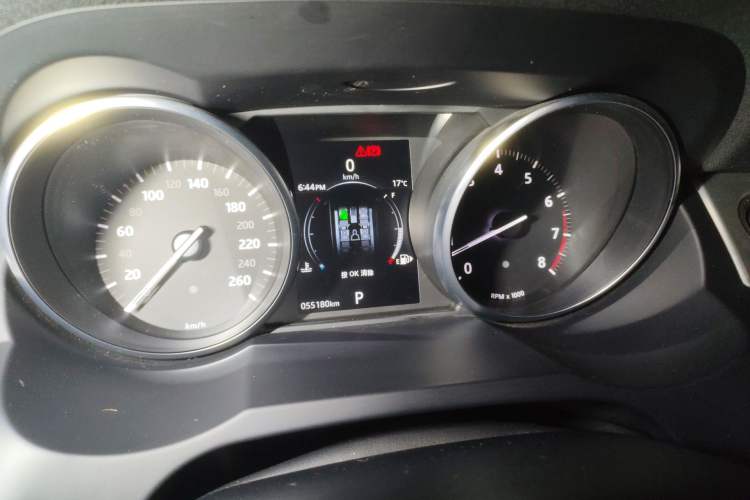 Used Land Rover Range Evoque 2018 240 PS SE Smart Brilliance Edition
