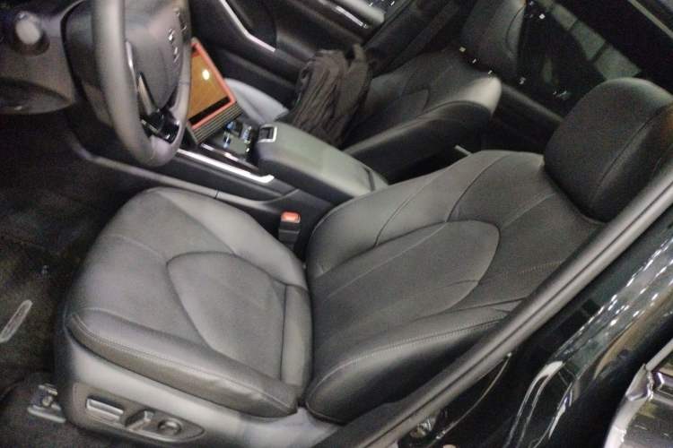 Used Toyota Crown Kluger 2022 2.5L HEV Four-Wheel Drive Flagship Edition Left Front Seat