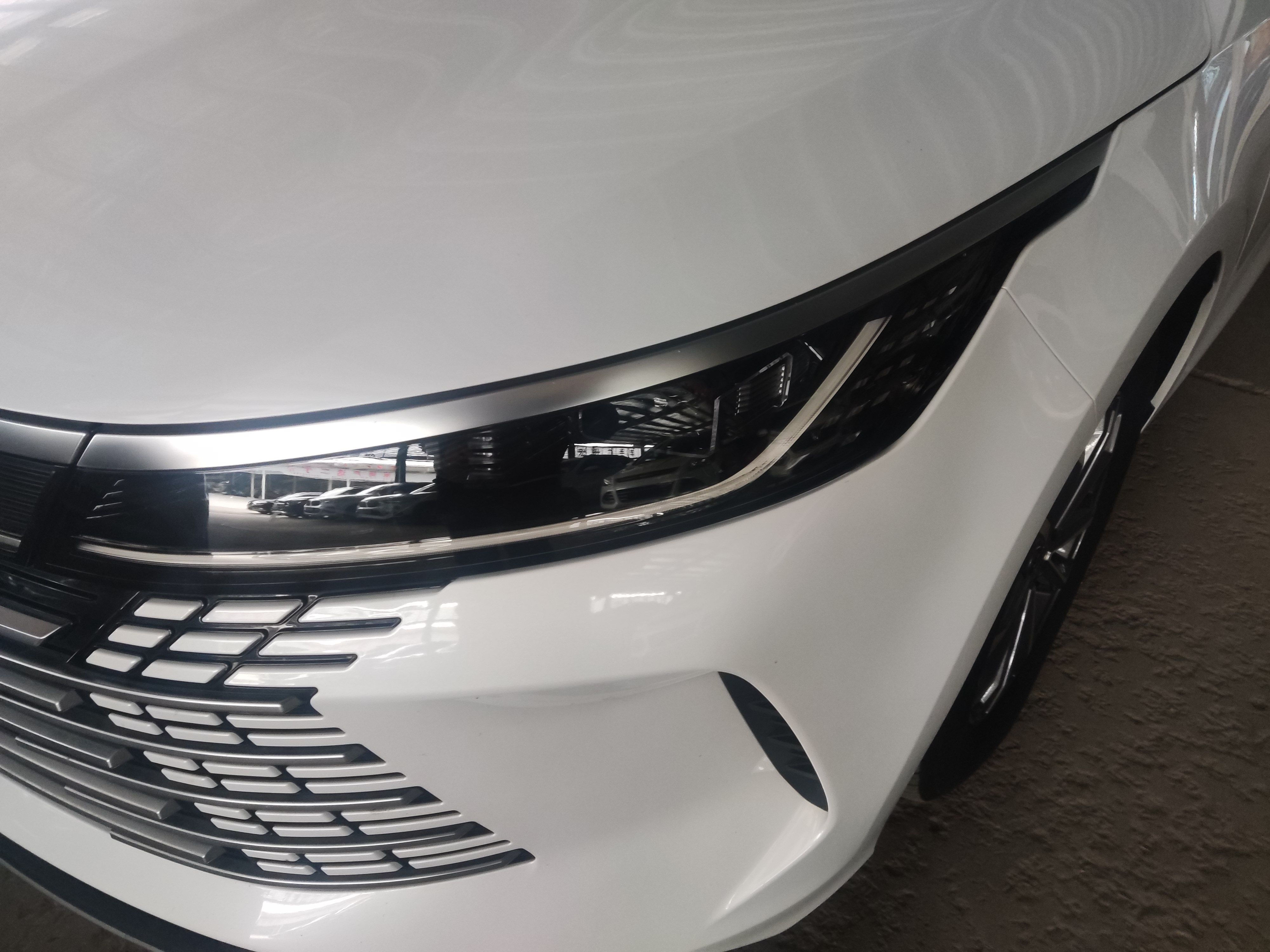 BYD Destroyer 05 2024 HONOR Edition DM-i 55KM Luxury Model — снимка 8