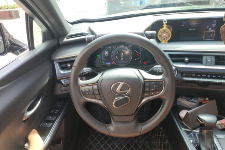 Used Lexus UX 2020 260h Explore & Adventure Edition