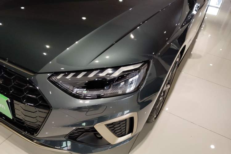 Used Audi A4L 2024 40 TFSI quattro RS Performance Package