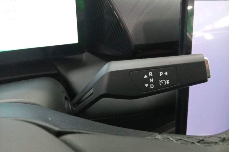 Used HEDMOS 06 2025 Model 520km