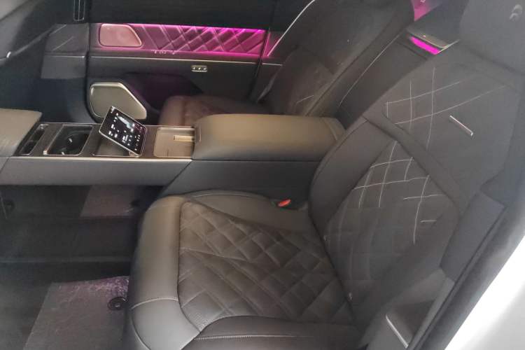 Used Nio ET9 2025 100 kWh