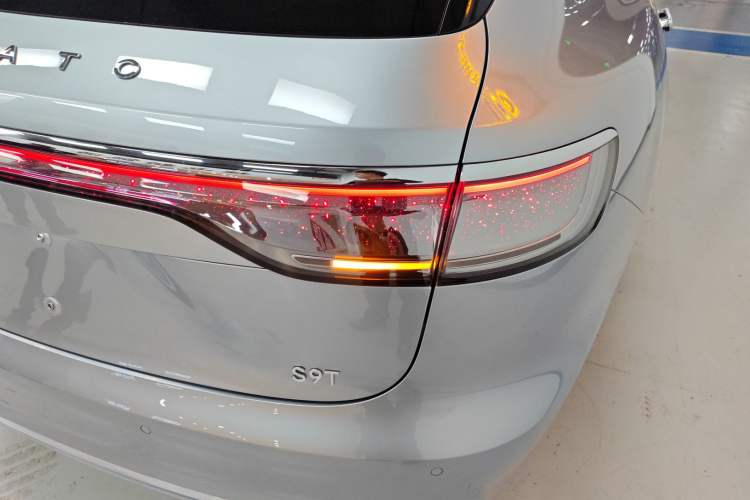 Used Hima S9T 2025 Model Pure Electric Four-Wheel-Drive Ultra