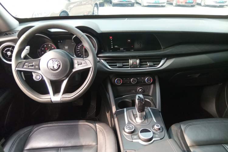 Used Alfa Romeo Stelvio 2017 2.0T 280HP Luxury Edition